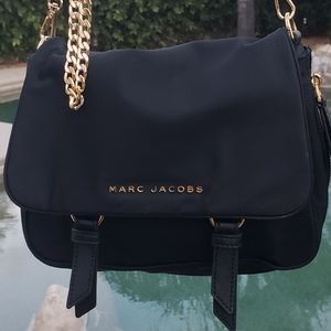 Marc Jacobs EUC black nylon crossbody bag with gold chain